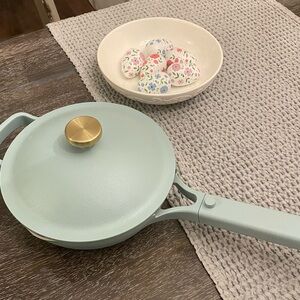 Our Place X Selena Gomez Teal
Pan with Brass Knob